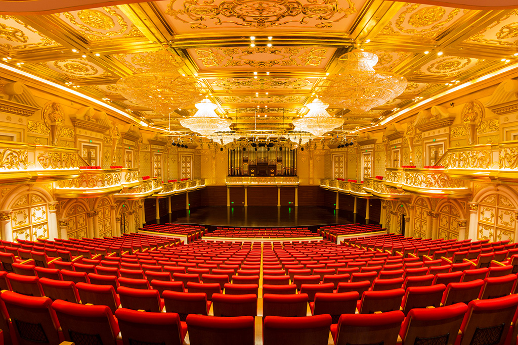 莫扎特音乐厅.jpg 莫扎特音乐厅.jpg